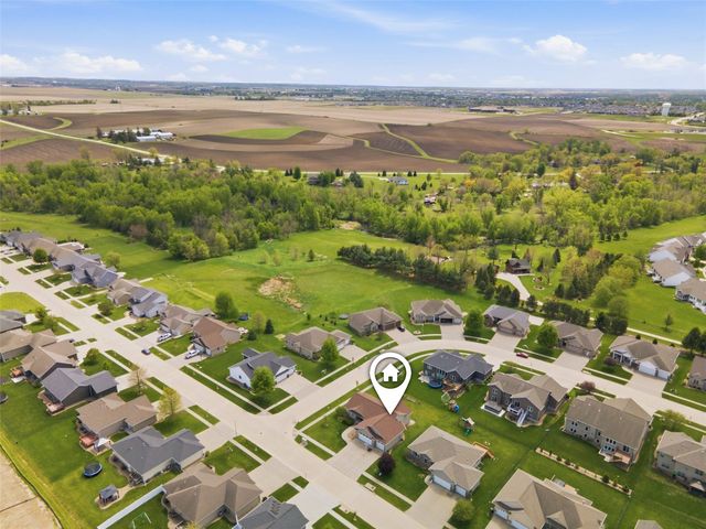 3215 Stanley Cup Drive, Marion, IA 52302