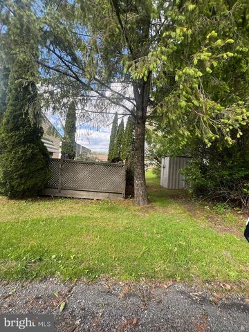 600 ALTAMONT BLVD, Frackville, PA 17931