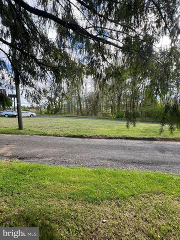 600 ALTAMONT BLVD, Frackville, PA 17931