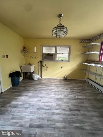 600 ALTAMONT BLVD, Frackville, PA 17931