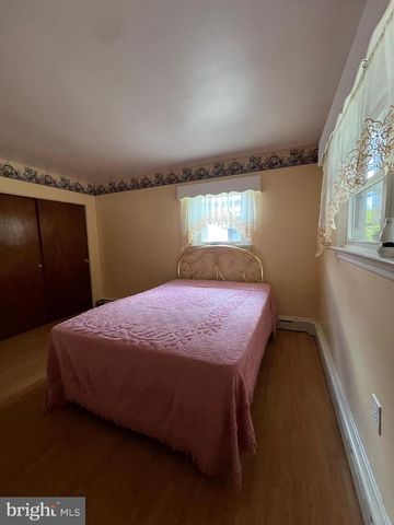 600 ALTAMONT BLVD, Frackville, PA 17931