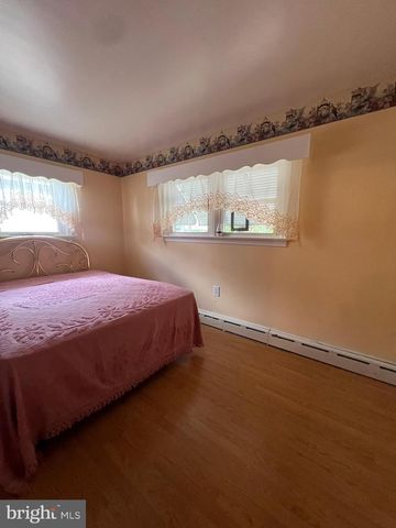 600 ALTAMONT BLVD, Frackville, PA 17931