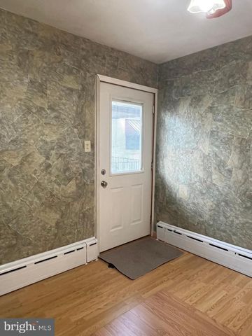 600 ALTAMONT BLVD, Frackville, PA 17931