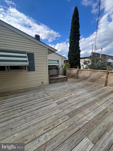 600 ALTAMONT BLVD, Frackville, PA 17931