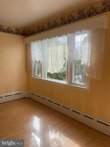 600 ALTAMONT BLVD, Frackville, PA 17931