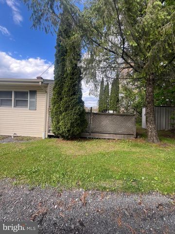 600 ALTAMONT BLVD, Frackville, PA 17931