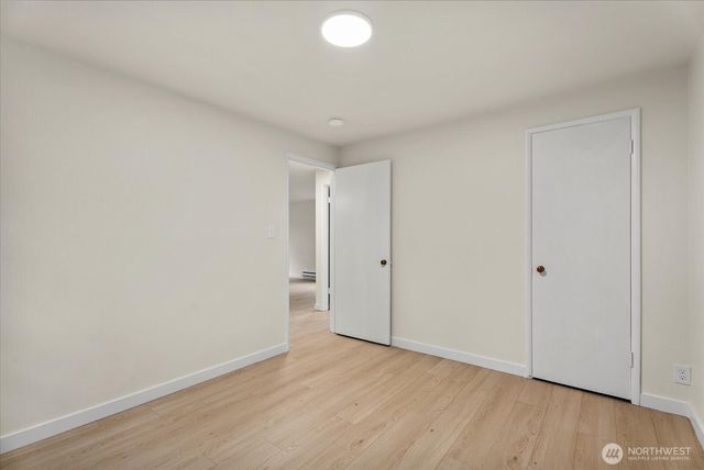 13525 Wallingford Avenue N, Seattle, WA 98133