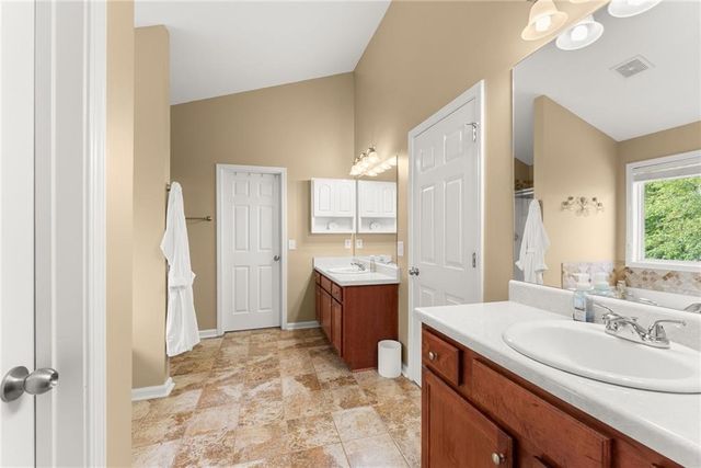 9240 Wilshire Place, Cumming, GA 30028