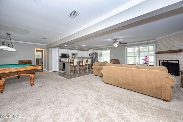 2312 Santa Cruz Street, Gautier, MS 39553