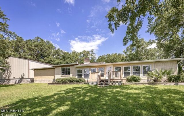 2312 Santa Cruz Street, Gautier, MS 39553
