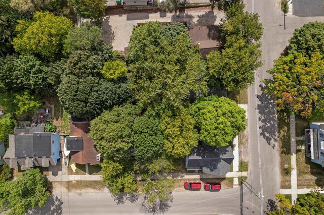 TBB 120 N Cedar Street, Traverse City, MI 49684