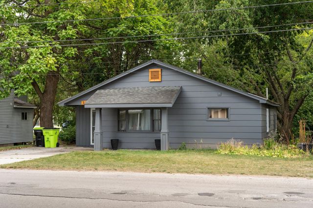 TBB 120 N Cedar Street, Traverse City, MI 49684