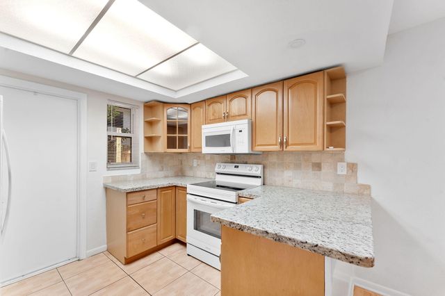1945 NW 4th Avenue 42c, Boca Raton, FL 33432