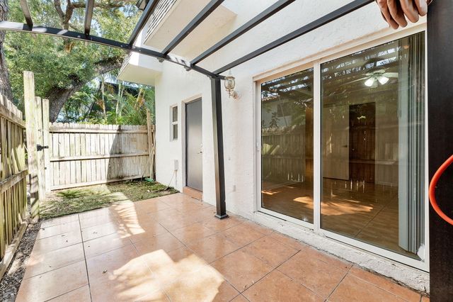 1945 NW 4th Avenue 42c, Boca Raton, FL 33432