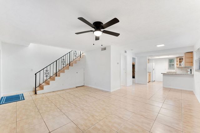 1945 NW 4th Avenue 42c, Boca Raton, FL 33432