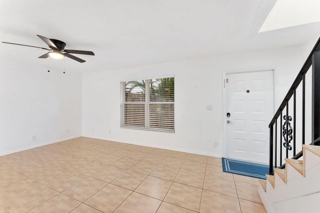 1945 NW 4th Avenue 42c, Boca Raton, FL 33432