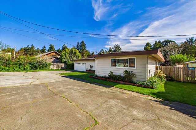 3904 Wellington Street, Eureka, CA 95501