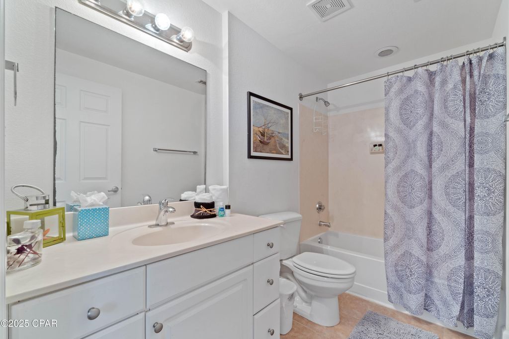 Image 24 of property listing at 16819 Front Beach 1900, Panama City Beach, FL 32413