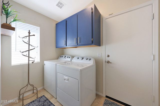 10392 E PENSTAMIN Drive, Scottsdale, AZ 85255