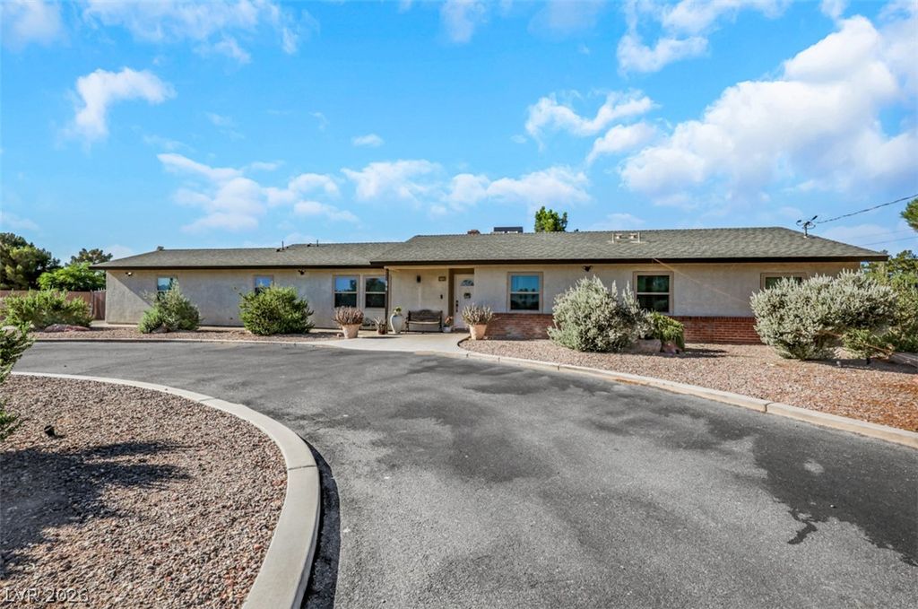 2715 East Hacienda Avenue, Las Vegas, NV 89120 — exterior