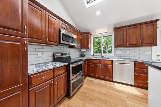 42 Willow Road, Hanover, MA 02339