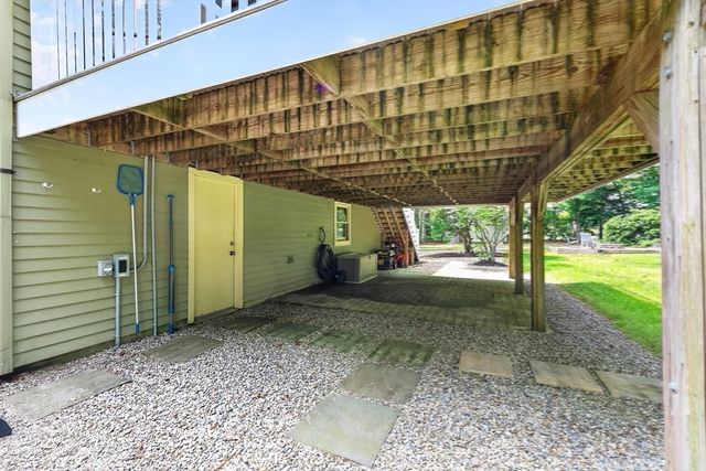 42 Willow Road, Hanover, MA 02339