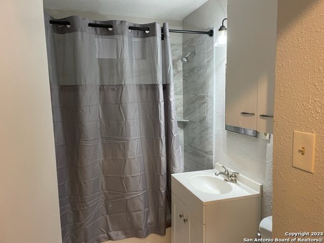 135 Newport, San Antonio, TX 78218