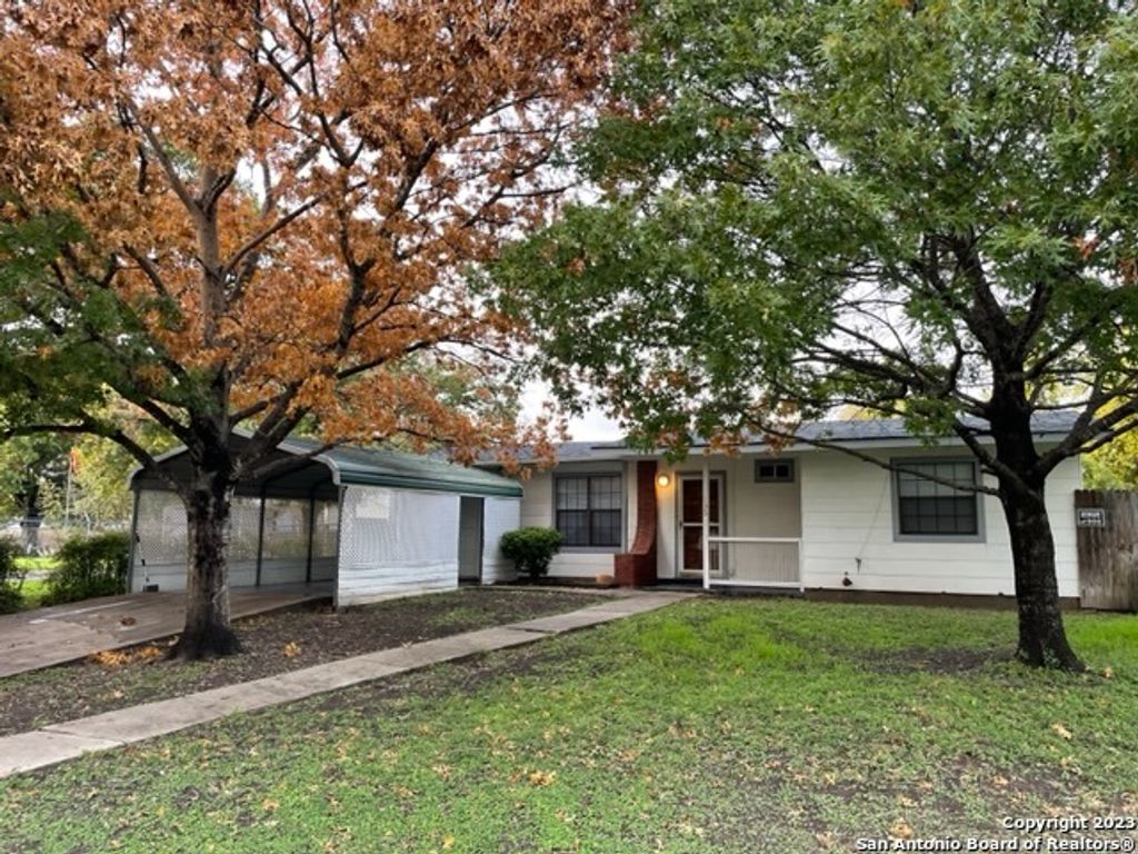 135 Newport, San Antonio, TX 78218