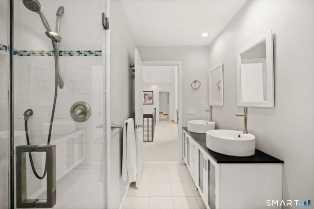7 White Oak Lane, Weston, CT 06883