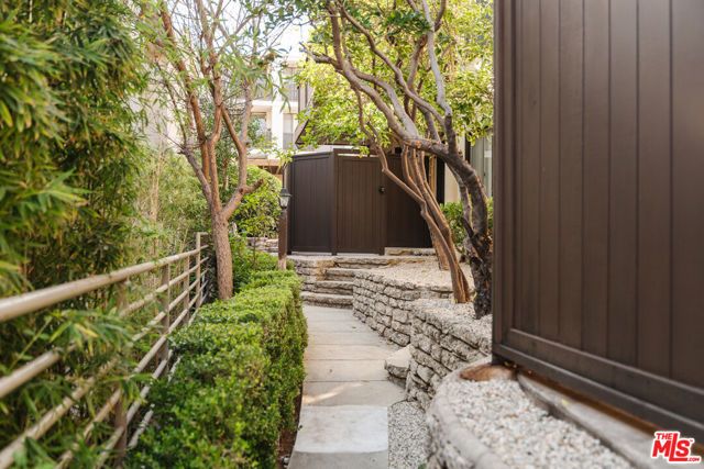 1147 Horn Avenue 5, West Hollywood, CA 90069