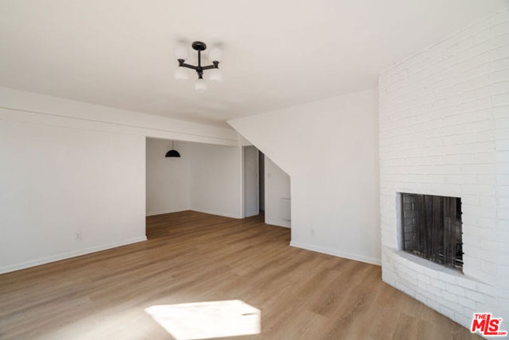 1147 Horn Avenue 5, West Hollywood, CA 90069