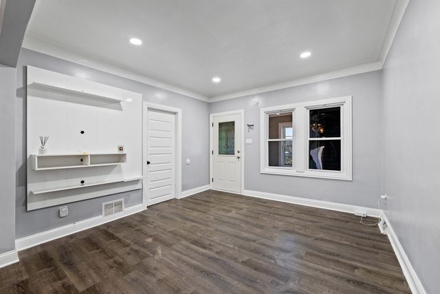 243 Waltham Street, Calumet City, IL 60409