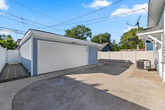 243 Waltham Street, Calumet City, IL 60409