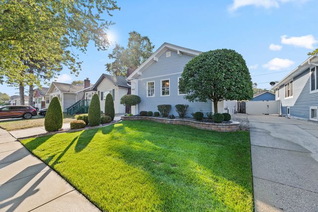 243 Waltham Street, Calumet City, IL 60409