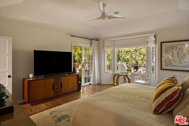 14161 Valley Vista Boulevard, Sherman Oaks, CA 91423