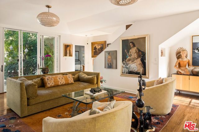 14161 Valley Vista Boulevard, Sherman Oaks, CA 91423