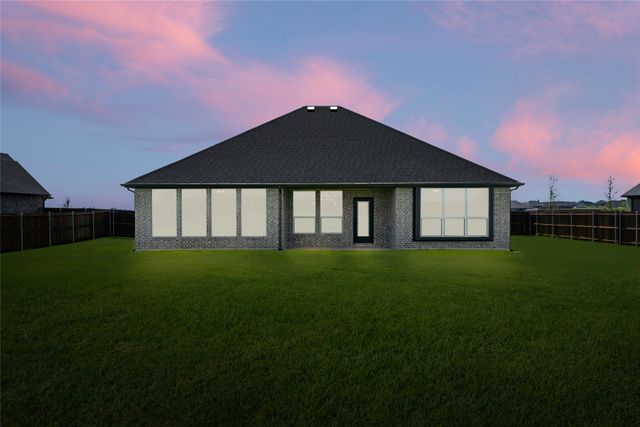 108 Red Fox Trail, Godley, TX 76044