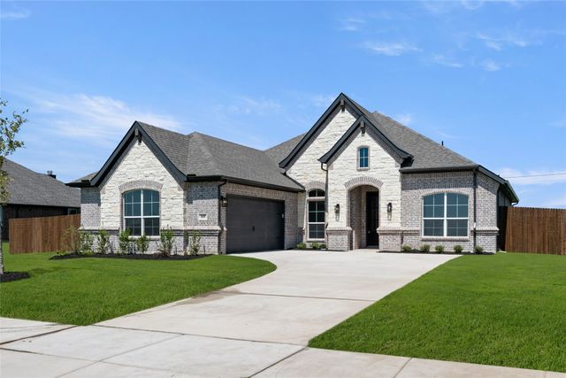 108 Red Fox Trail, Godley, TX 76044