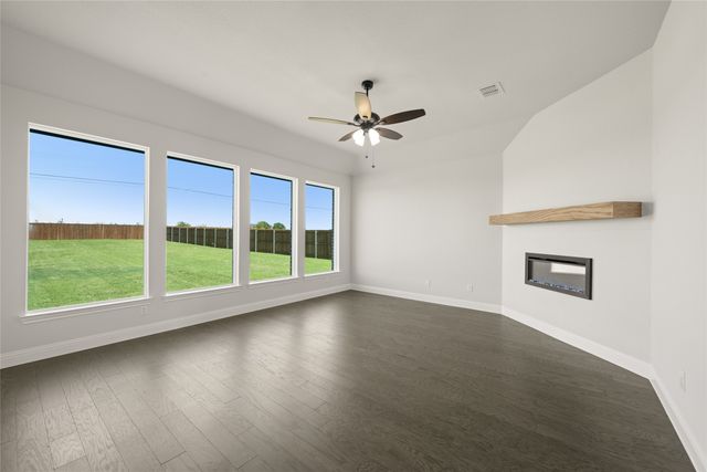 108 Red Fox Trail, Godley, TX 76044
