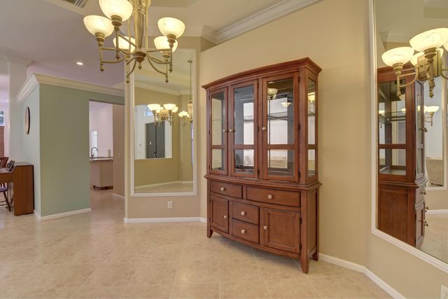 1125 Waterside Circle, Weston, FL 33327
