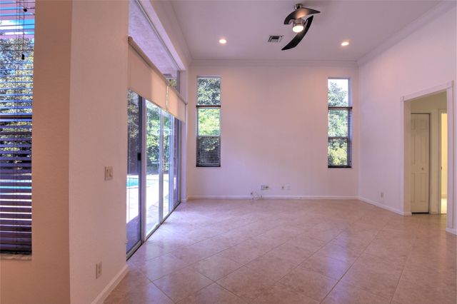 1125 Waterside Circle, Weston, FL 33327