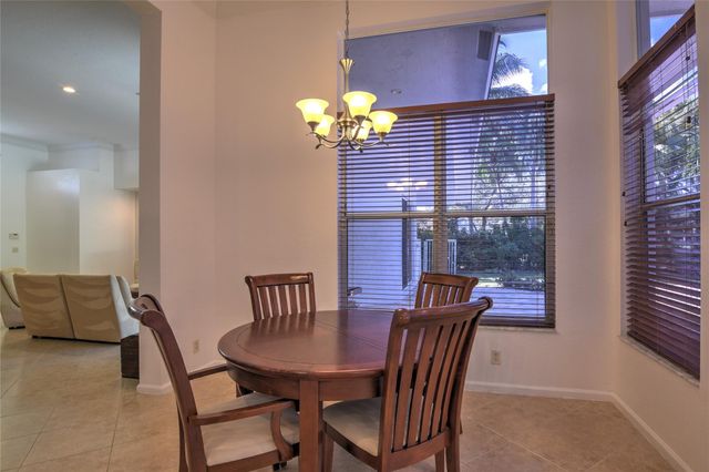 1125 Waterside Circle, Weston, FL 33327