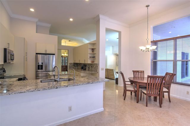 1125 Waterside Circle, Weston, FL 33327