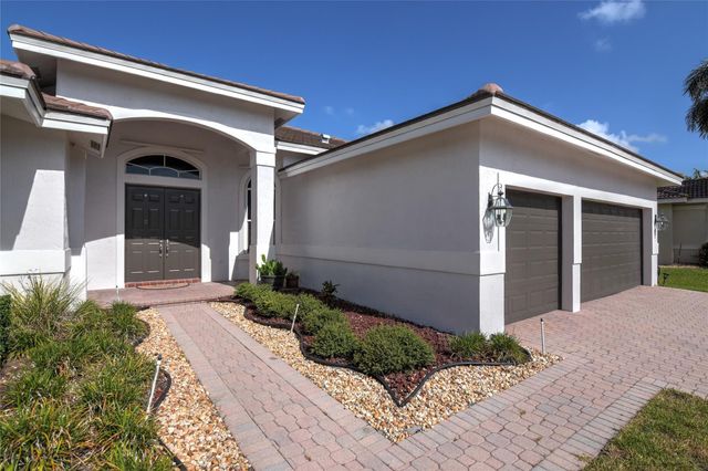 1125 Waterside Circle, Weston, FL 33327