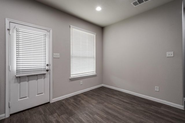 17542 Holroyd Road, Humble, TX 77346