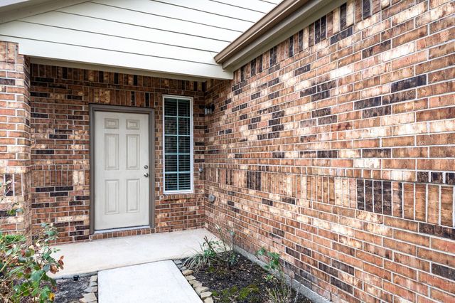 17542 Holroyd Road, Humble, TX 77346