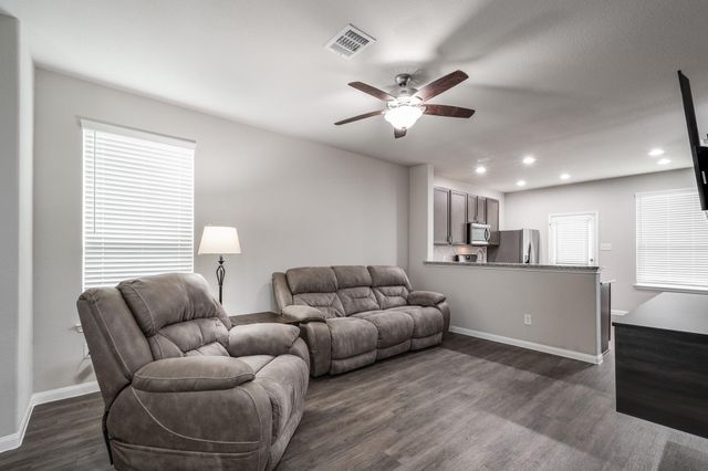 17542 Holroyd Road, Humble, TX 77346