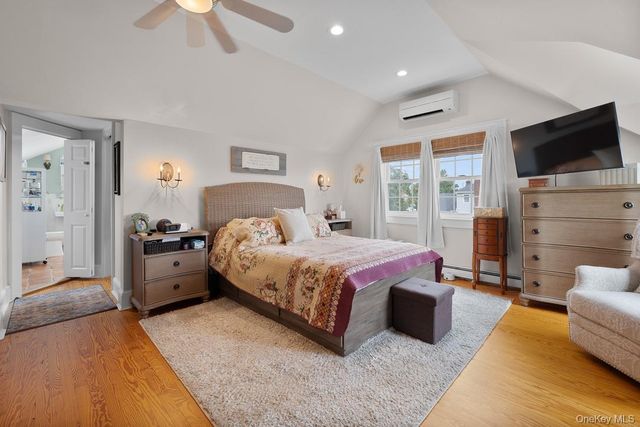 1 Dewey Avenue, Amityville, NY 11701