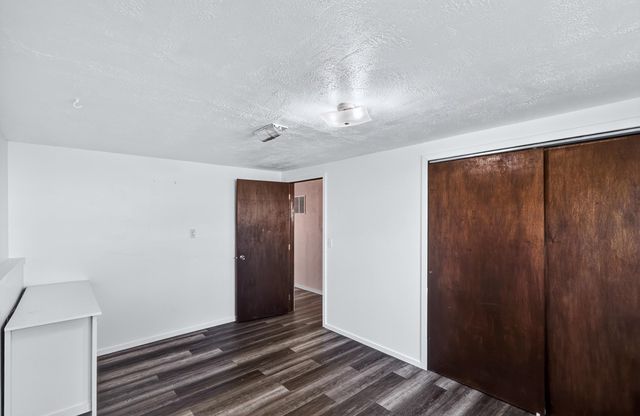 1927 E Hoffman Ave, Spokane Valley, WA 99207