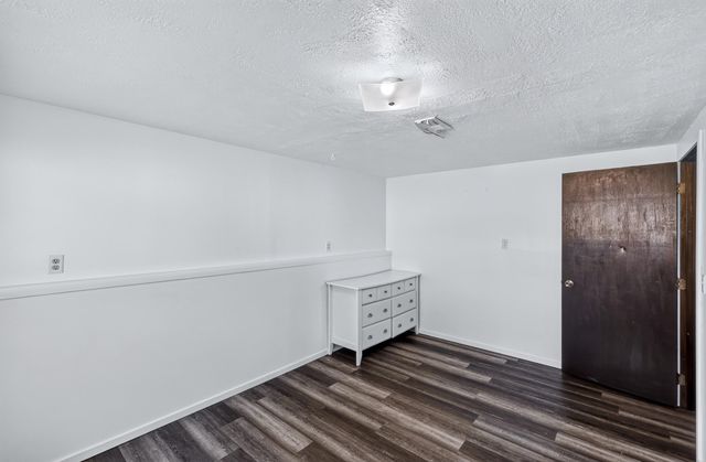 1927 E Hoffman Ave, Spokane Valley, WA 99207